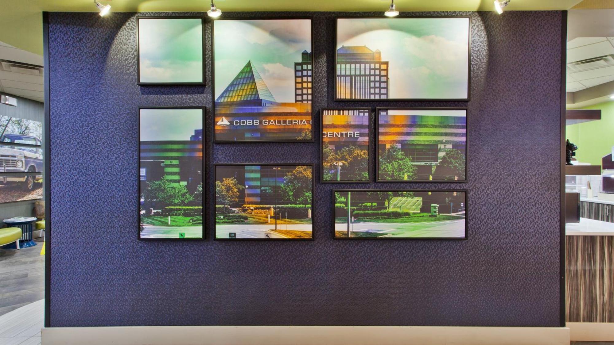 Hotel Express Atlanta Galleria-ballpark Area By Ihg