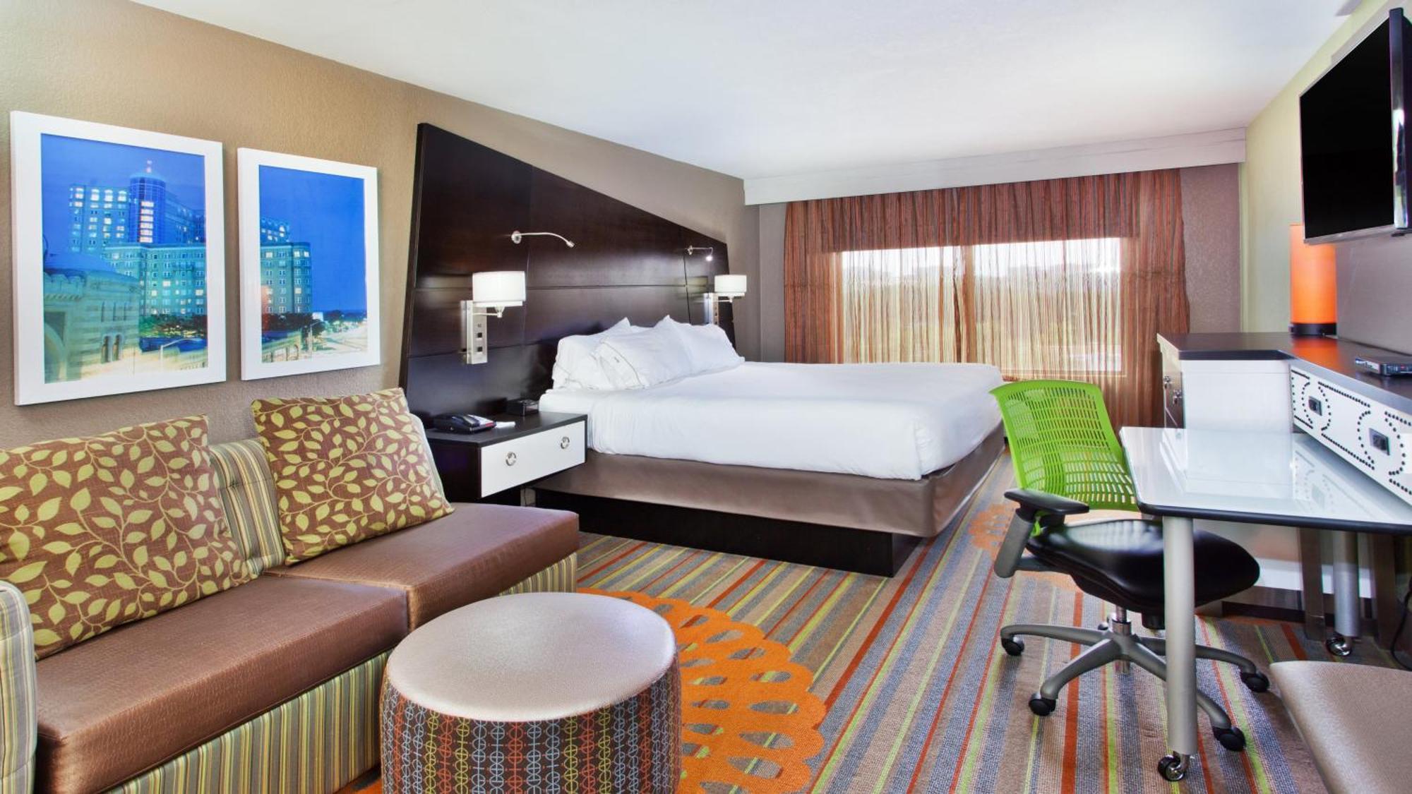 Express Atlanta Galleria-ballpark Area By Ihg 3* Smyrna