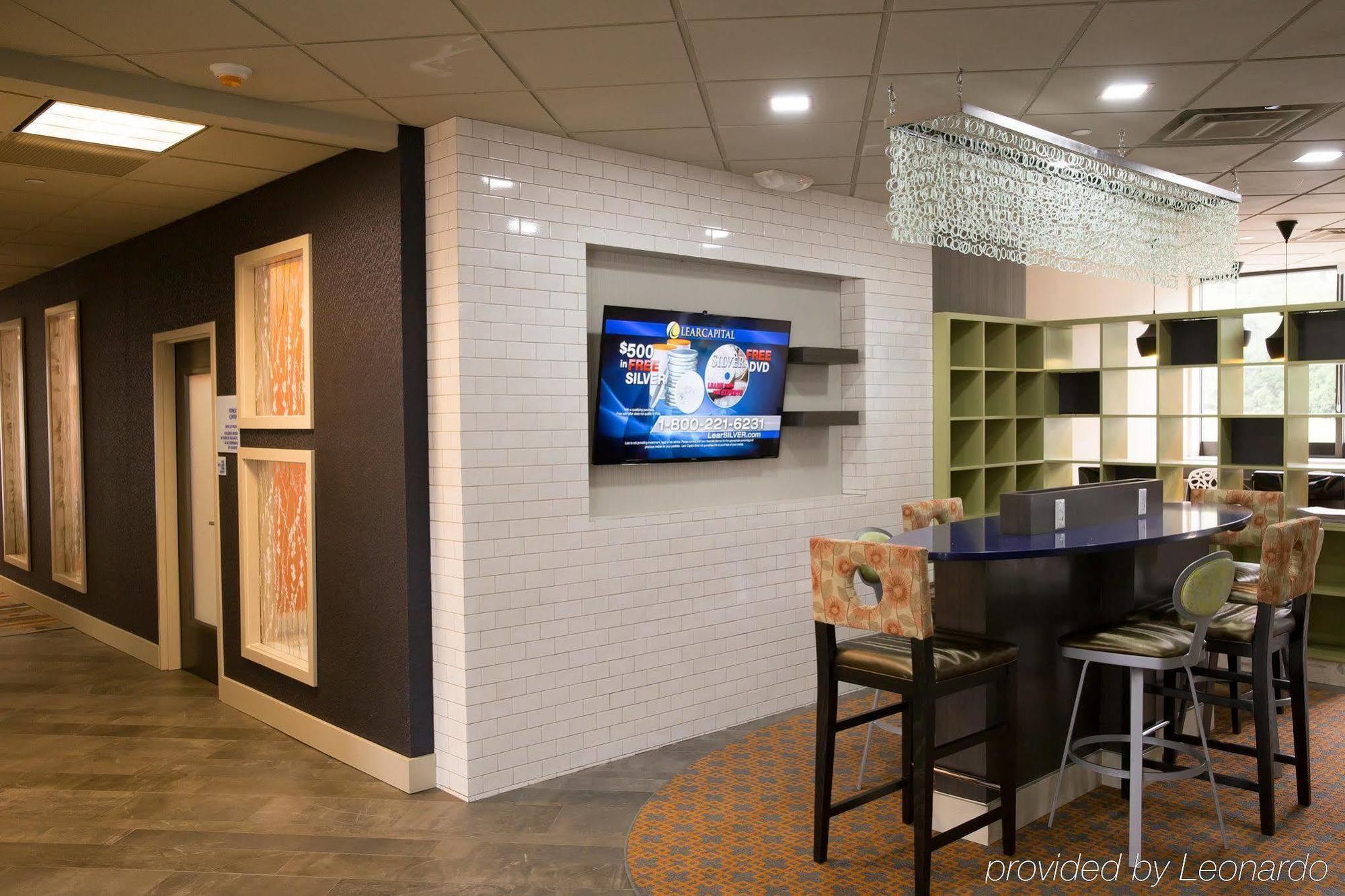Express Atlanta Galleria-ballpark Area By Ihg
