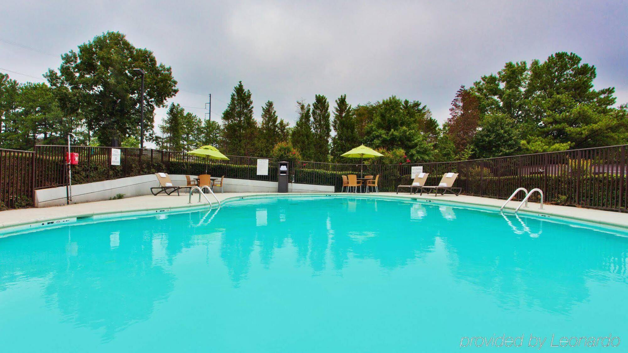 Hotel Express Atlanta Galleria-ballpark Area By Ihg
